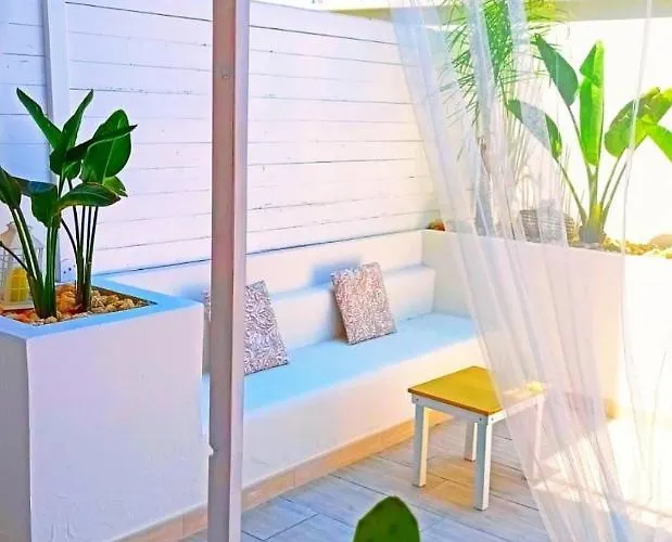 Via Del Mare Bed & Breakfast Presicce