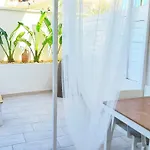 Bed & Breakfast Via Del Mare 4*