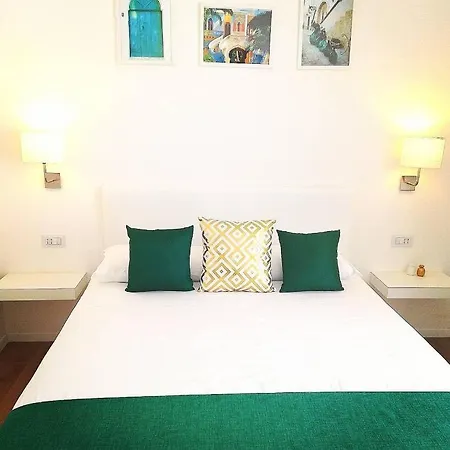 Via Del Mare 4* פרזיצ'ה