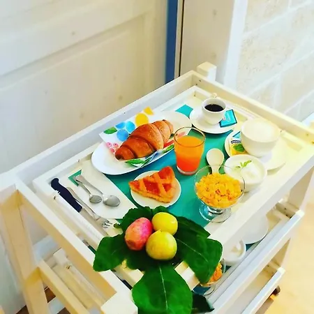 לינה וארוחת בוקר Via Del Mare פרזיצ'ה