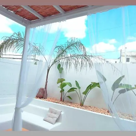 לינה וארוחת בוקר Via Del Mare