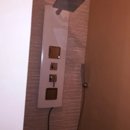 Via Del Mare לינה וארוחת בוקר