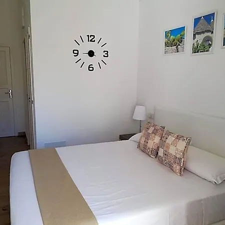 Via Del Mare 4*