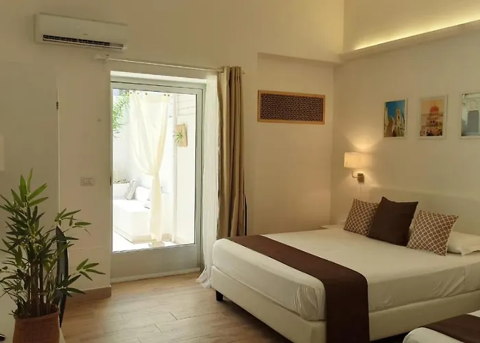 Alojamento de Acomodação e Pequeno-almoço Via Del Mare 4*