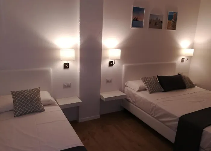 Via Del Mare Bed & Breakfast 4*
